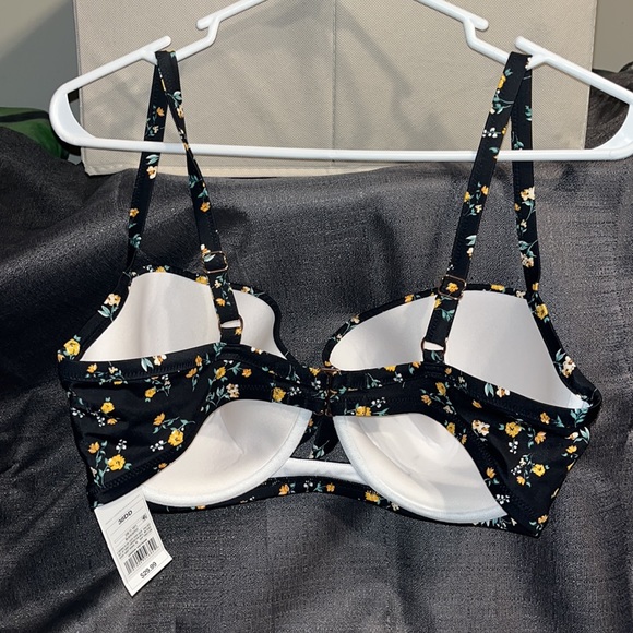 Floral Print Bathing Suit Top - size 38DD - NWT - Picture 2 of 5